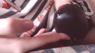 Pigliate stu grande cazzo neru in bocca piccula schiava